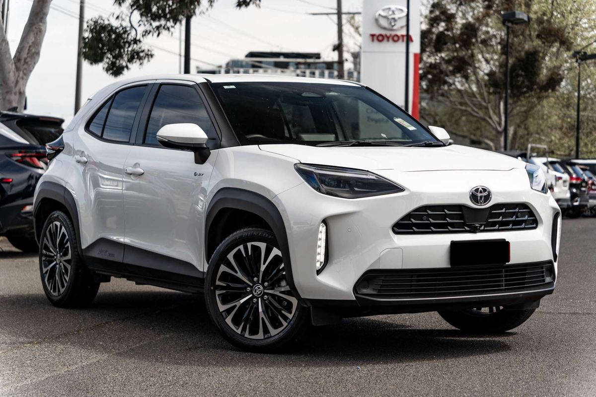 2025 Toyota Yaris Cross Urban MXPJ10R
