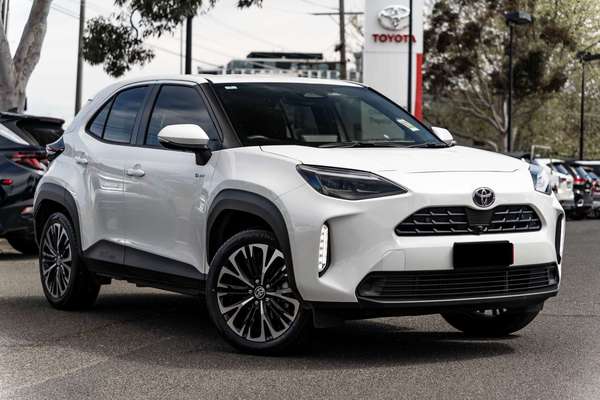 2025 Toyota Yaris Cross Urban MXPJ10R