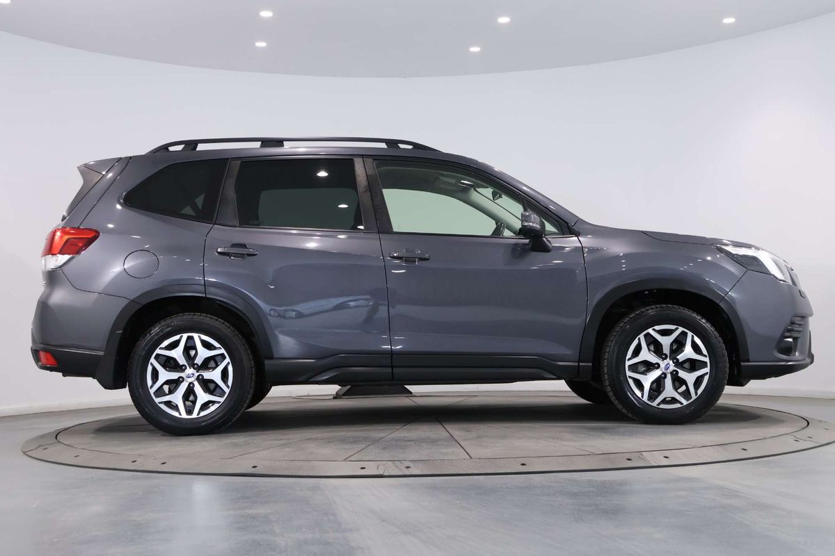 2023 Subaru Forester 2.5i S5