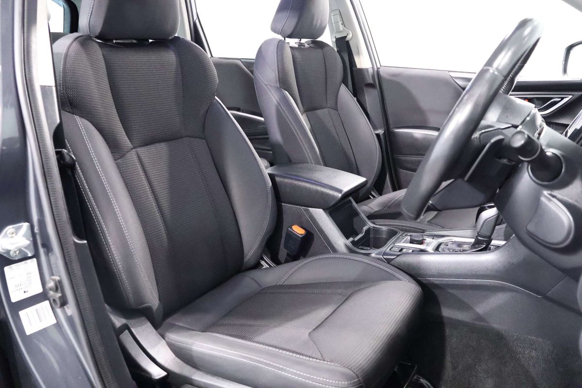 2023 Subaru Forester 2.5i S5