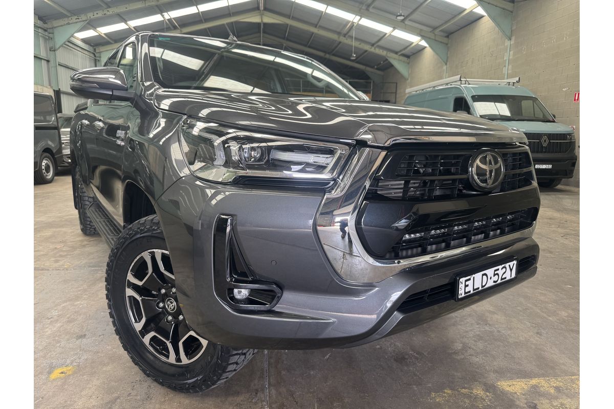 2020 Toyota Hilux SR5 GUN126R 4X4