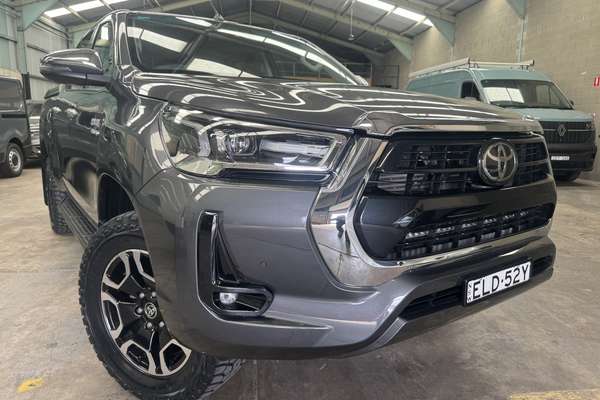 2020 Toyota Hilux SR5 GUN126R 4X4
