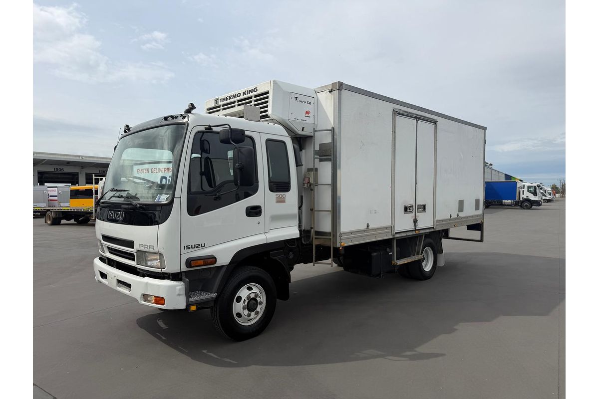 2007 Isuzu F Series FRR 500