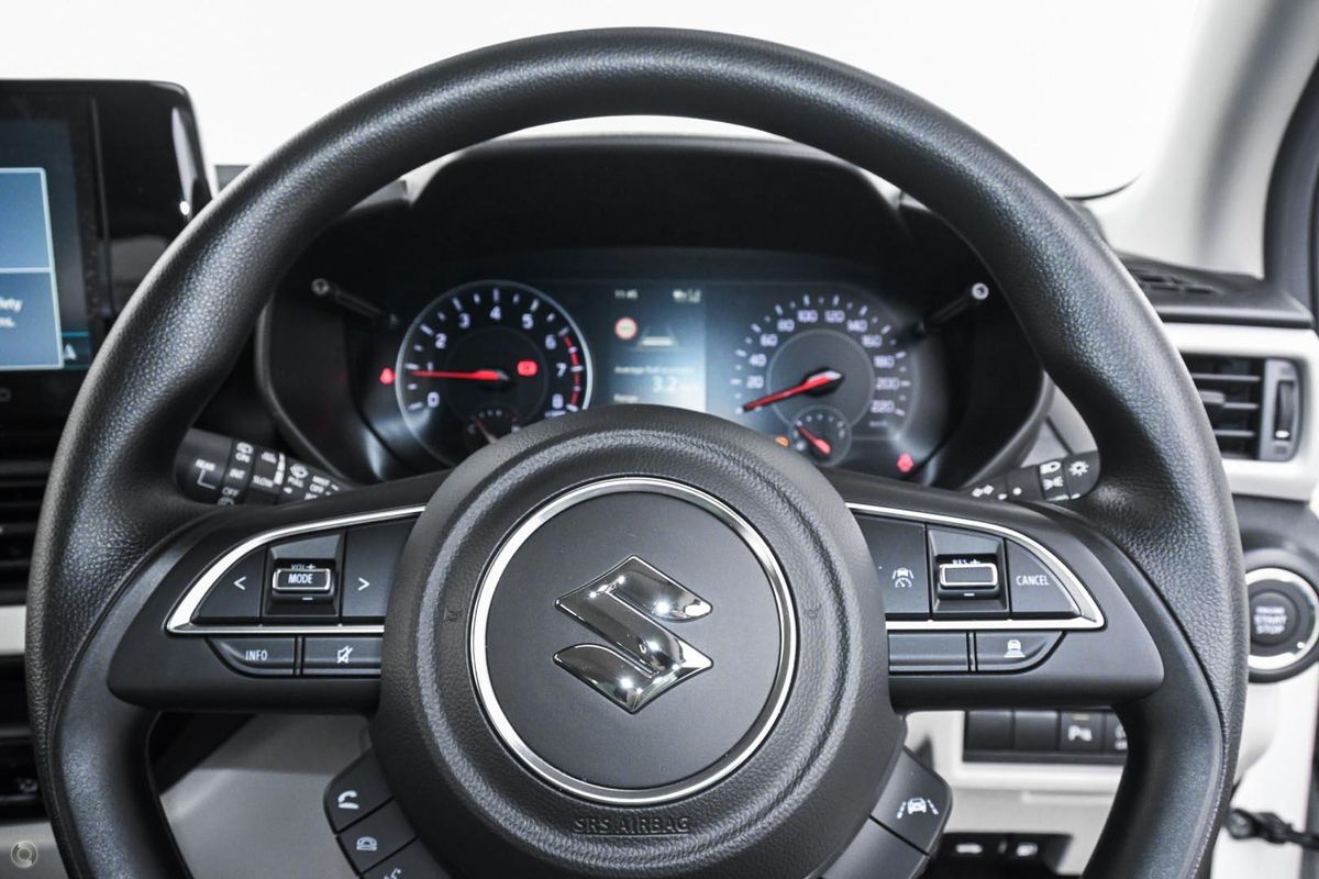 2026 Suzuki Swift Hybrid UZ