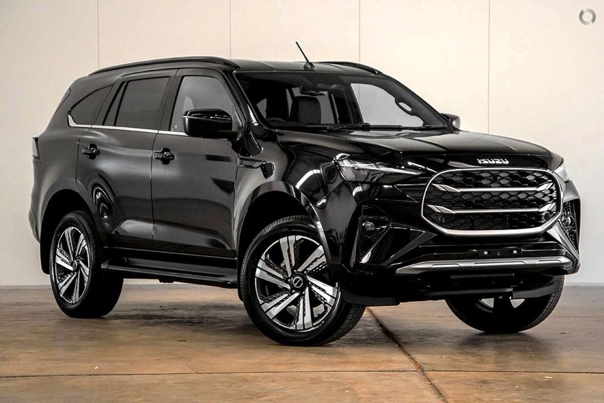 2025 Isuzu MU-X LS-T