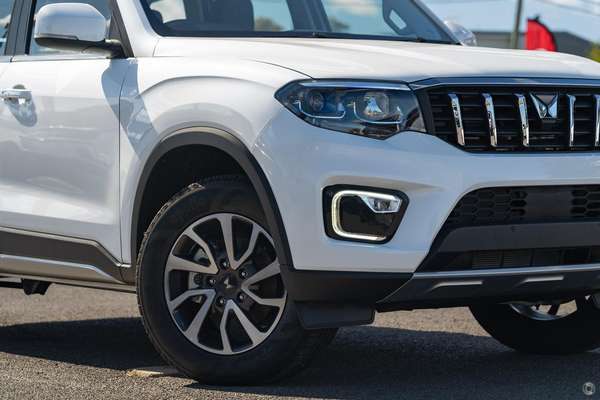2025 Mahindra Scorpio Z8L+