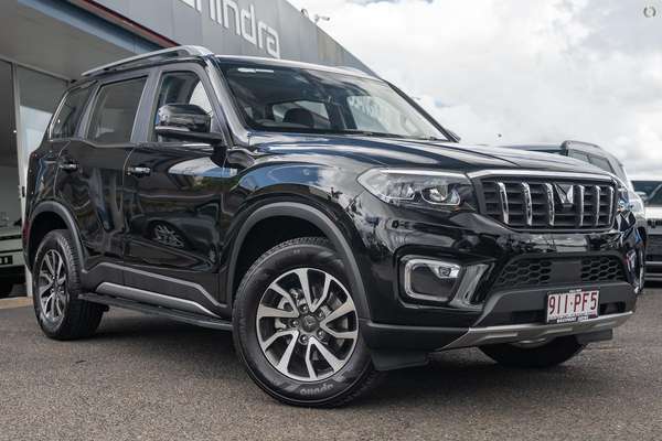 2025 Mahindra Scorpio Z8L+