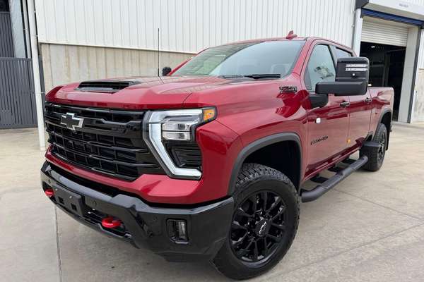 2026 Chevrolet Silverado HD LTZ Premium W/Tech Pack T1 4X4