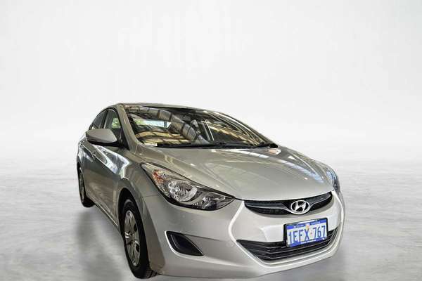 2013 Hyundai Elantra Active MD2
