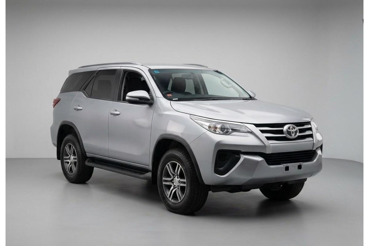 2016 Toyota Fortuner GX GUN156R