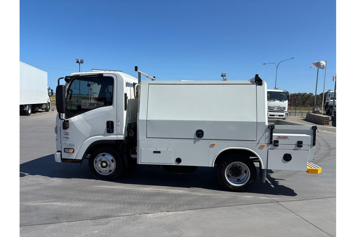 2023 Isuzu N Series NLR 45-150 Servicepack X
