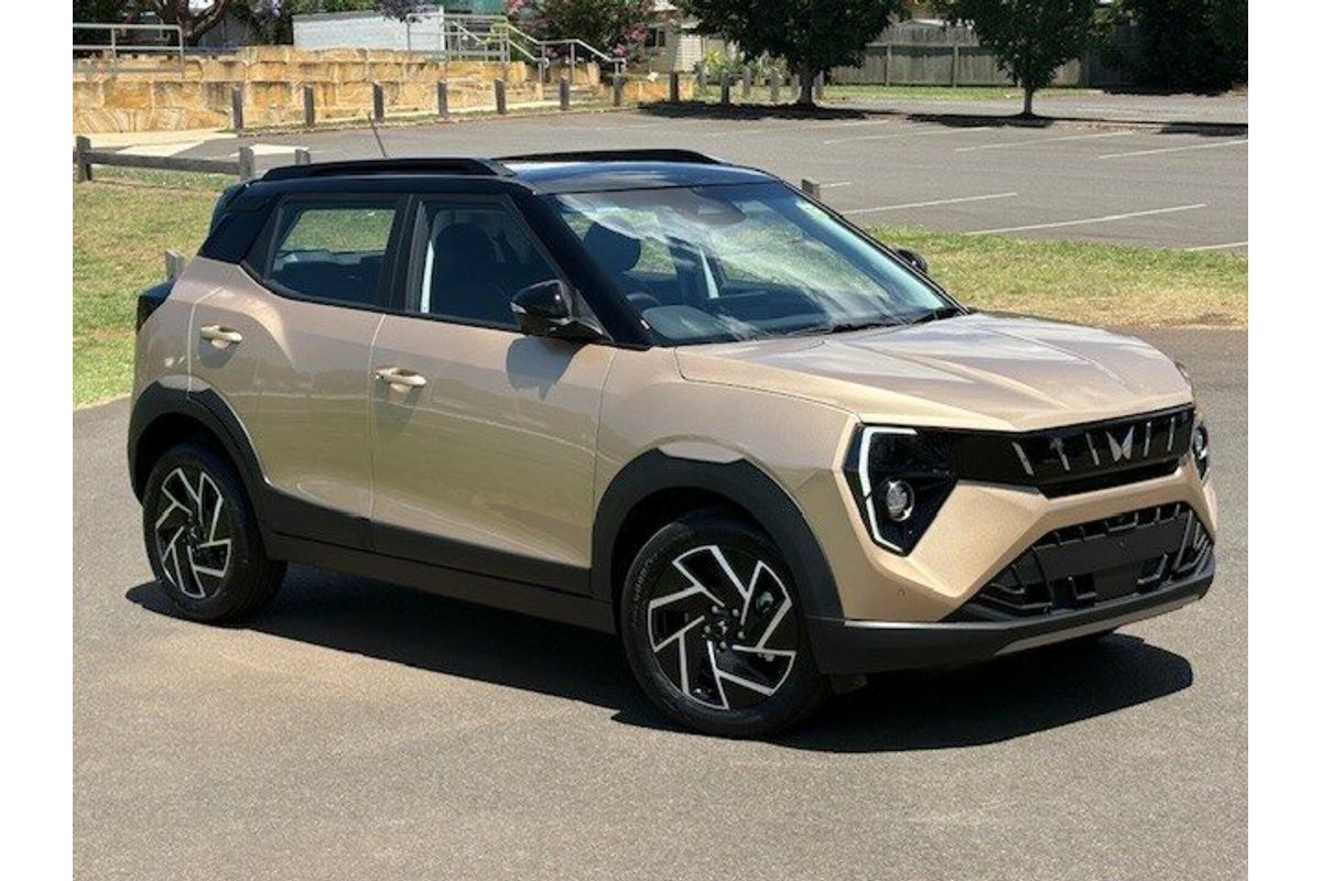 2026 Mahindra XUV 3XO AX7L