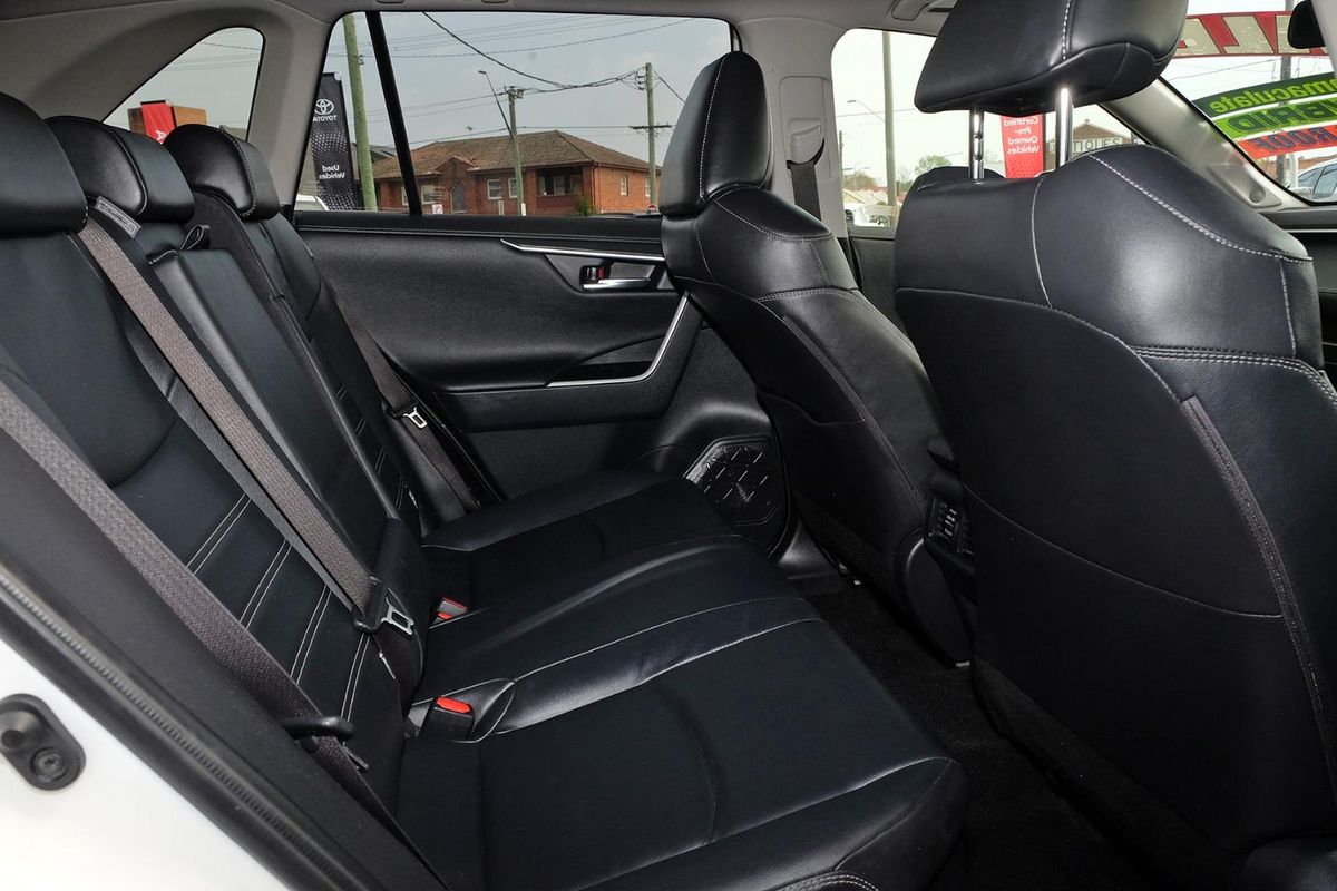 2021 Toyota RAV4 Cruiser AXAH54R