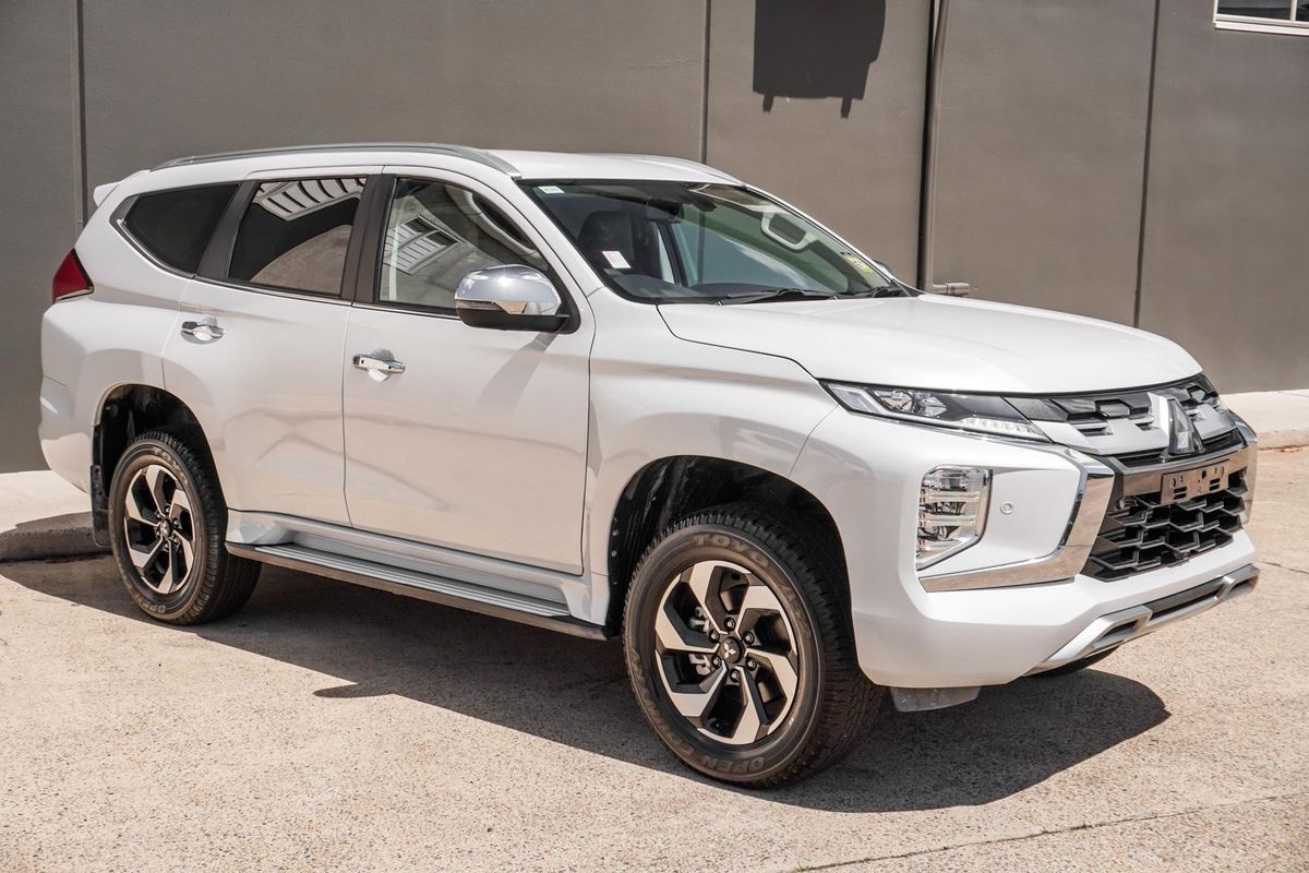 2024 Mitsubishi Pajero Sport Exceed QG