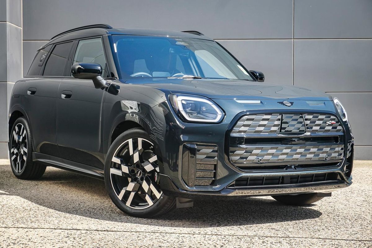 2026 MINI Countryman SE JCW Sport U25