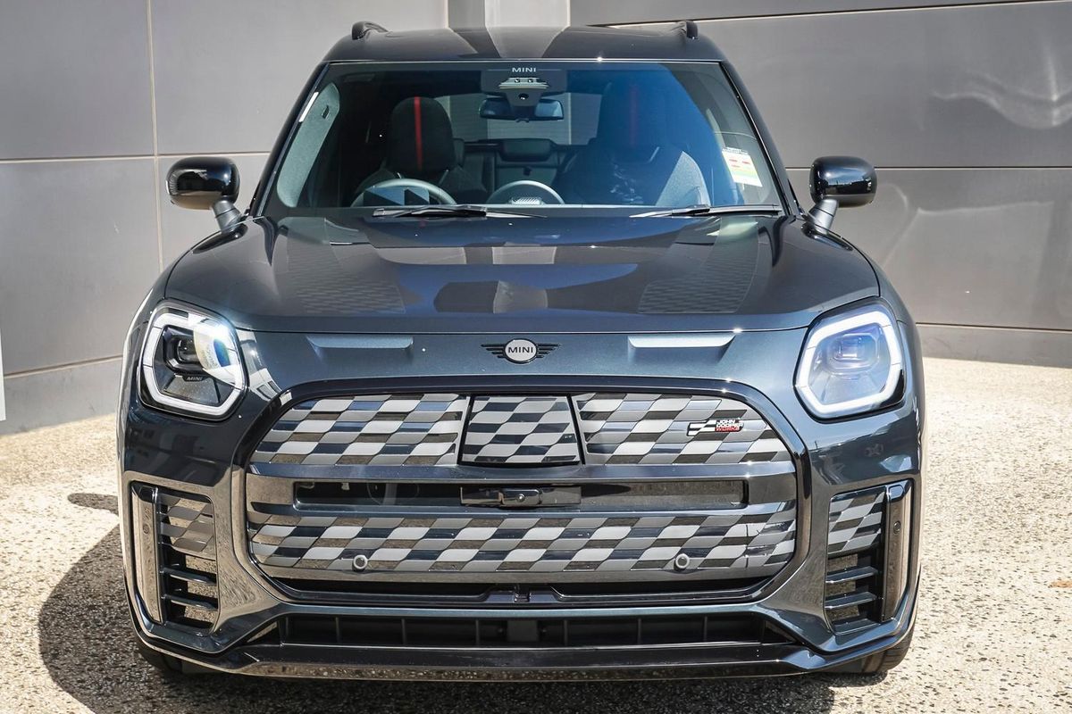 2026 MINI Countryman SE JCW Sport U25