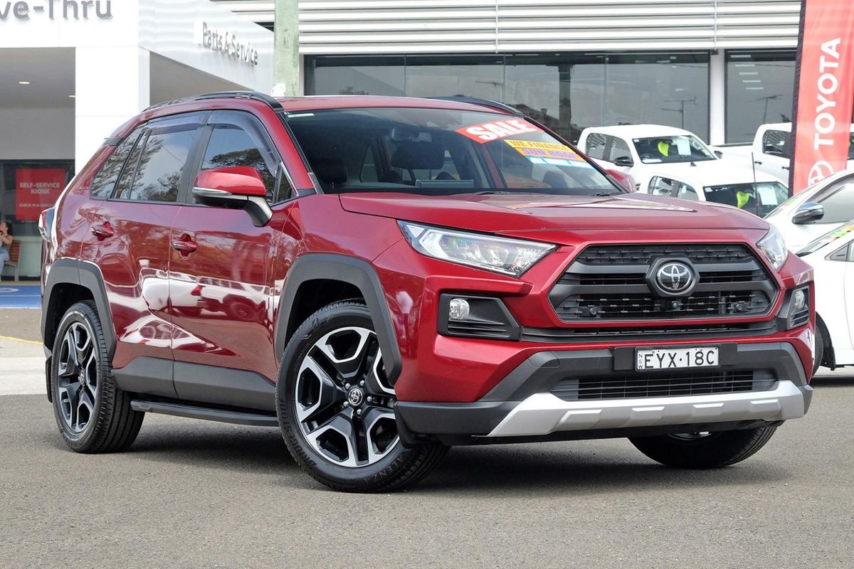 2019 Toyota RAV4 Edge AXAA54R