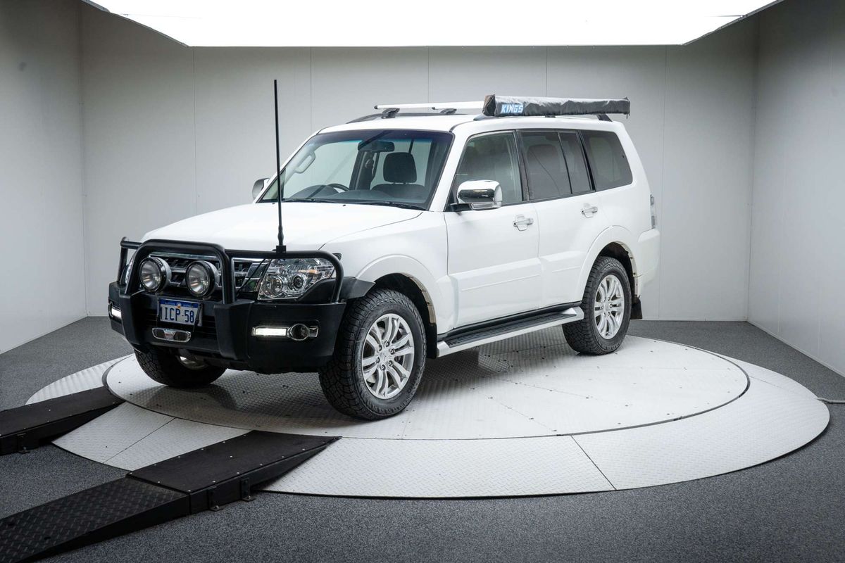 2018 Mitsubishi Pajero GLX NX