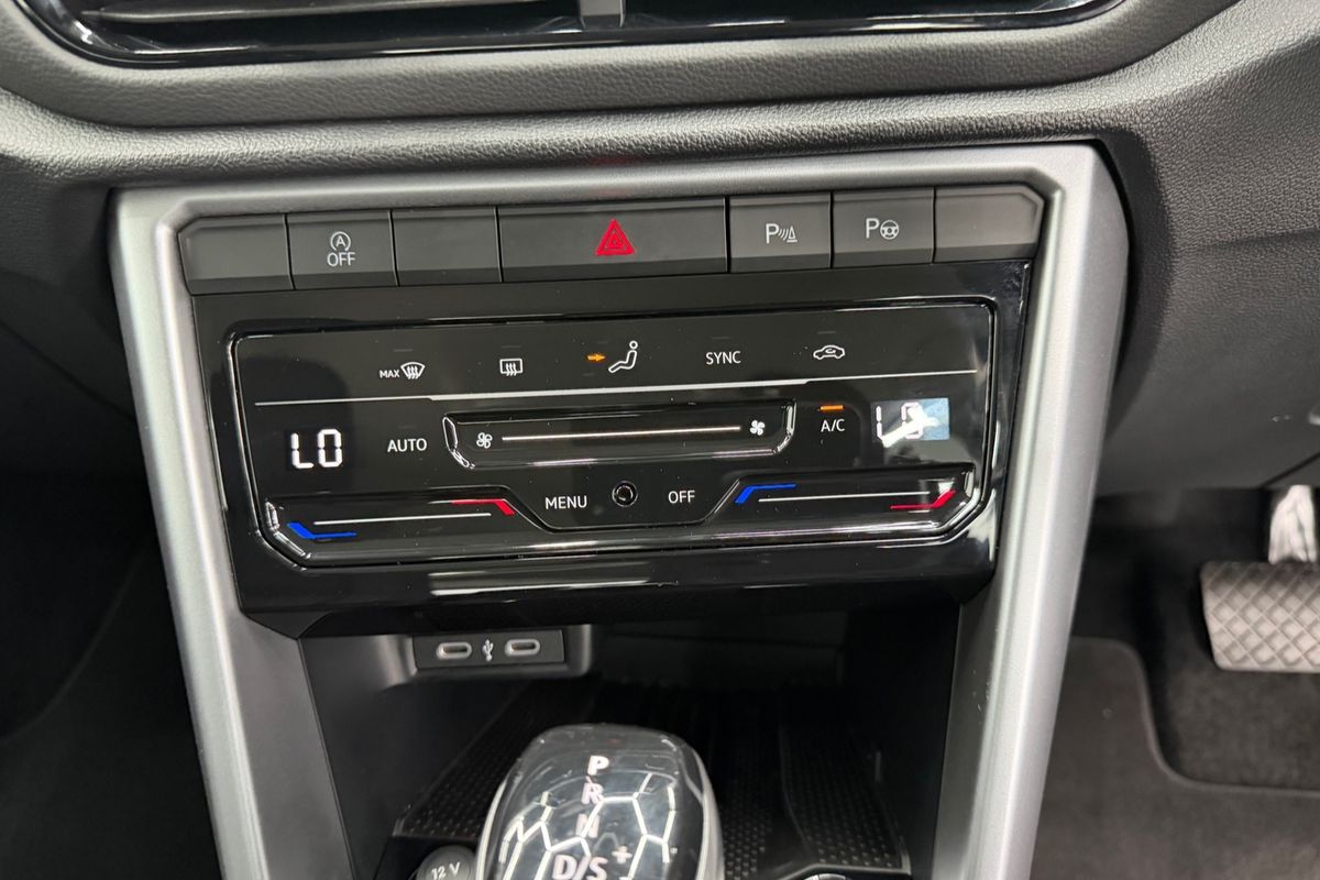 2025 Volkswagen T-Roc CityLife D11