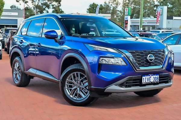 2025 Nissan X-TRAIL ST T33