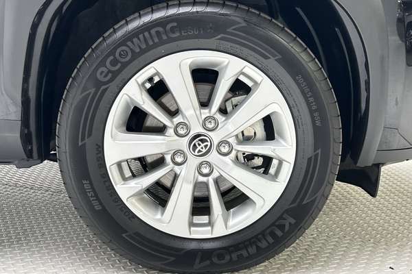 2022 Toyota Yaris Cross GX MXPB10R thumb-9