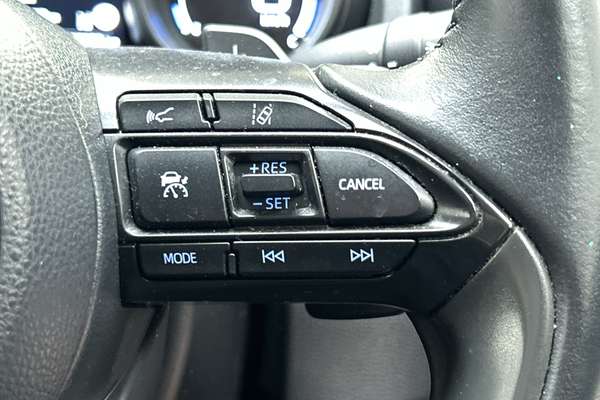 2022 Toyota Yaris Cross GX MXPB10R thumb-15