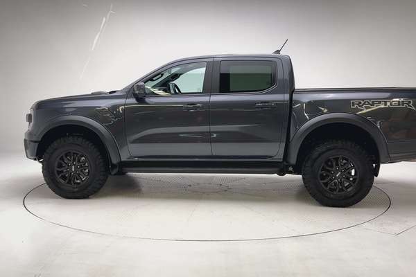 2026 Ford Ranger Raptor 4X4 3.0L thumb-7