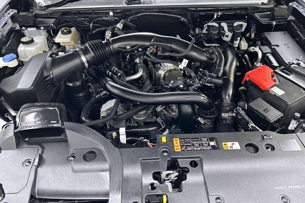 2026 Ford Ranger Raptor 4X4 3.0L thumb-10