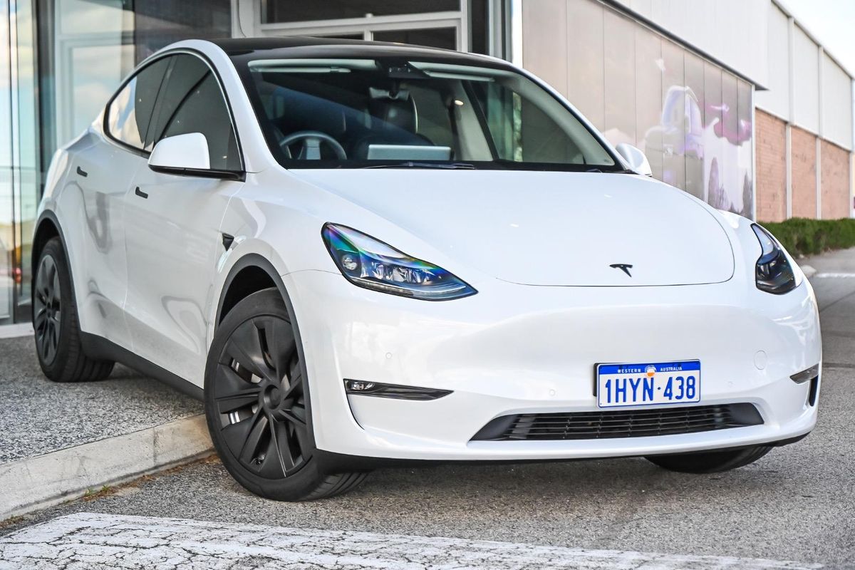 2023 Tesla Model Y Long Range