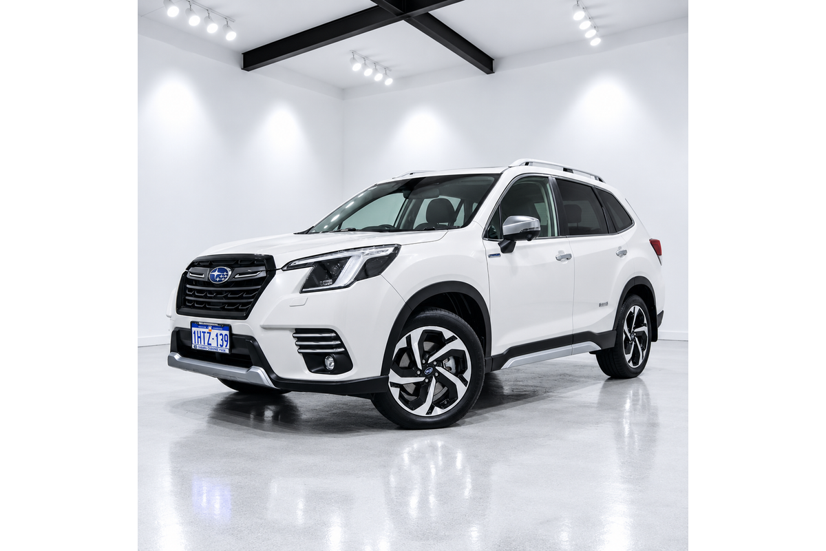 2023 Subaru Forester Hybrid S S5