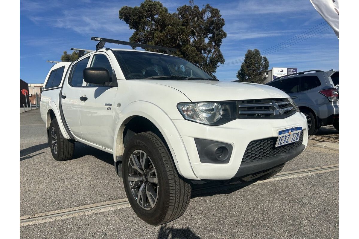 2011 Mitsubishi Triton GLX (4x4) MN MY11 4X4