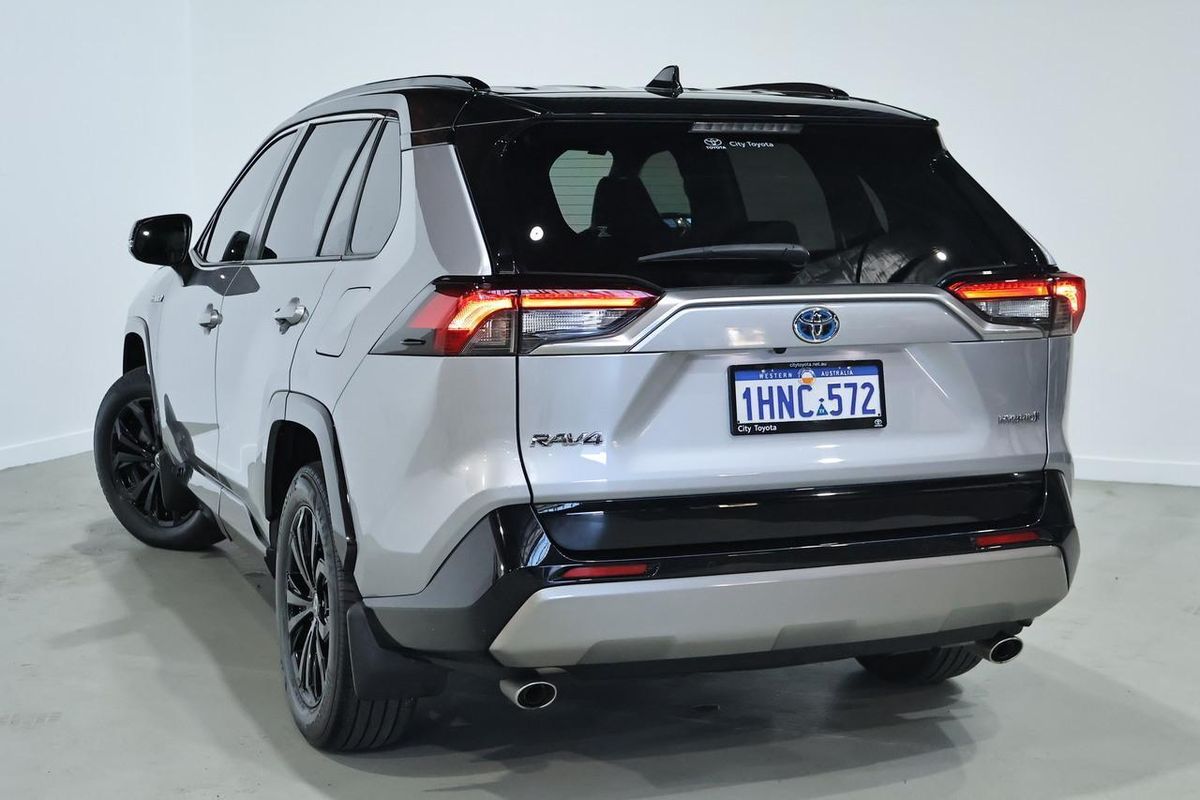 2021 Toyota RAV4 XSE AXAH52R