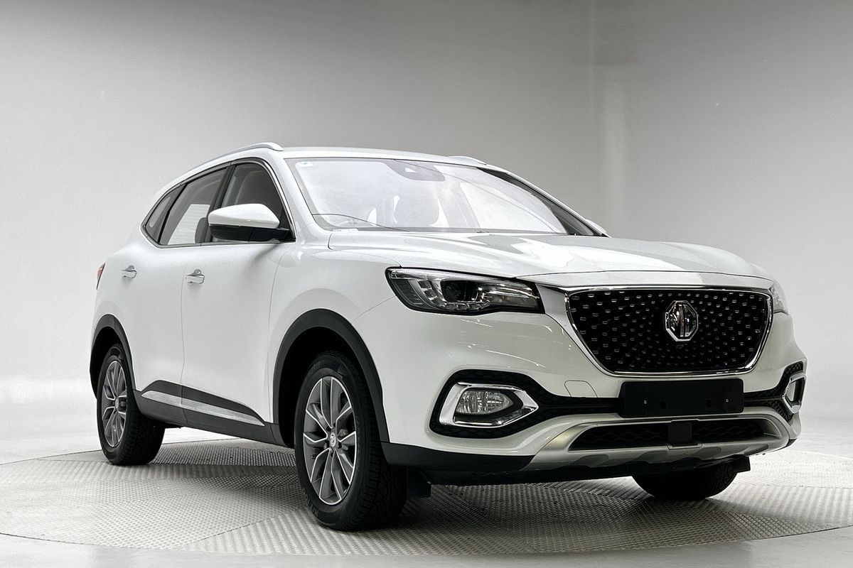 2022 MG HS Vibe SAS23