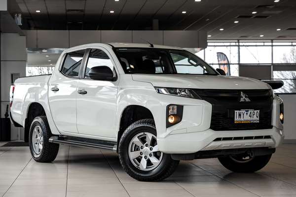 2022 Mitsubishi Triton GLX+ MR 4X4