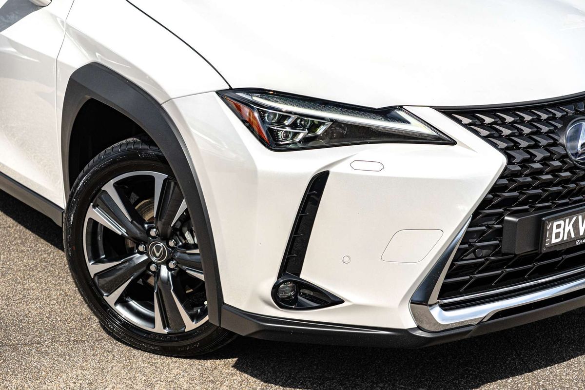 2020 Lexus UX UX250h Luxury MZAH10R