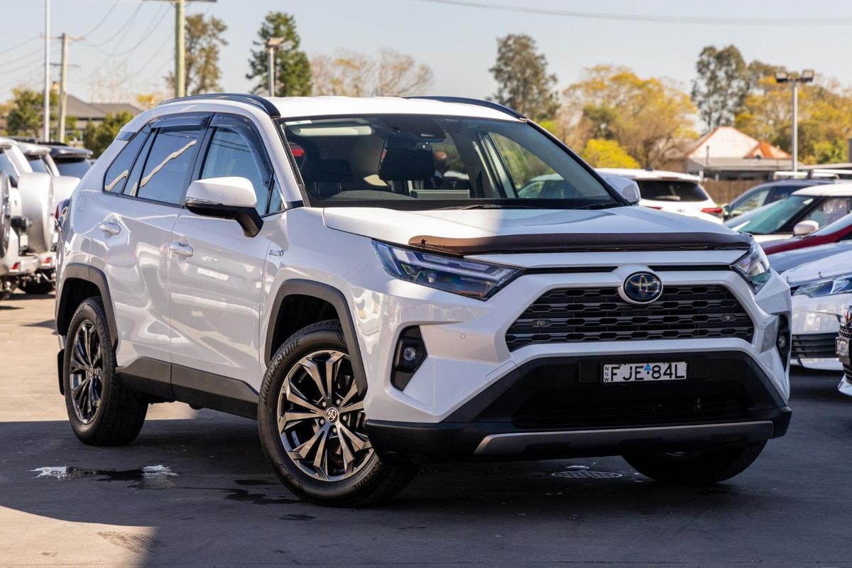 2024 Toyota RAV4 GXL AXAH54R