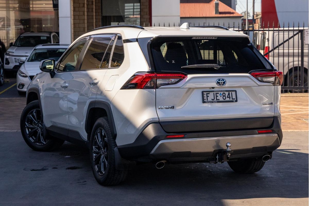 2024 Toyota RAV4 GXL AXAH54R