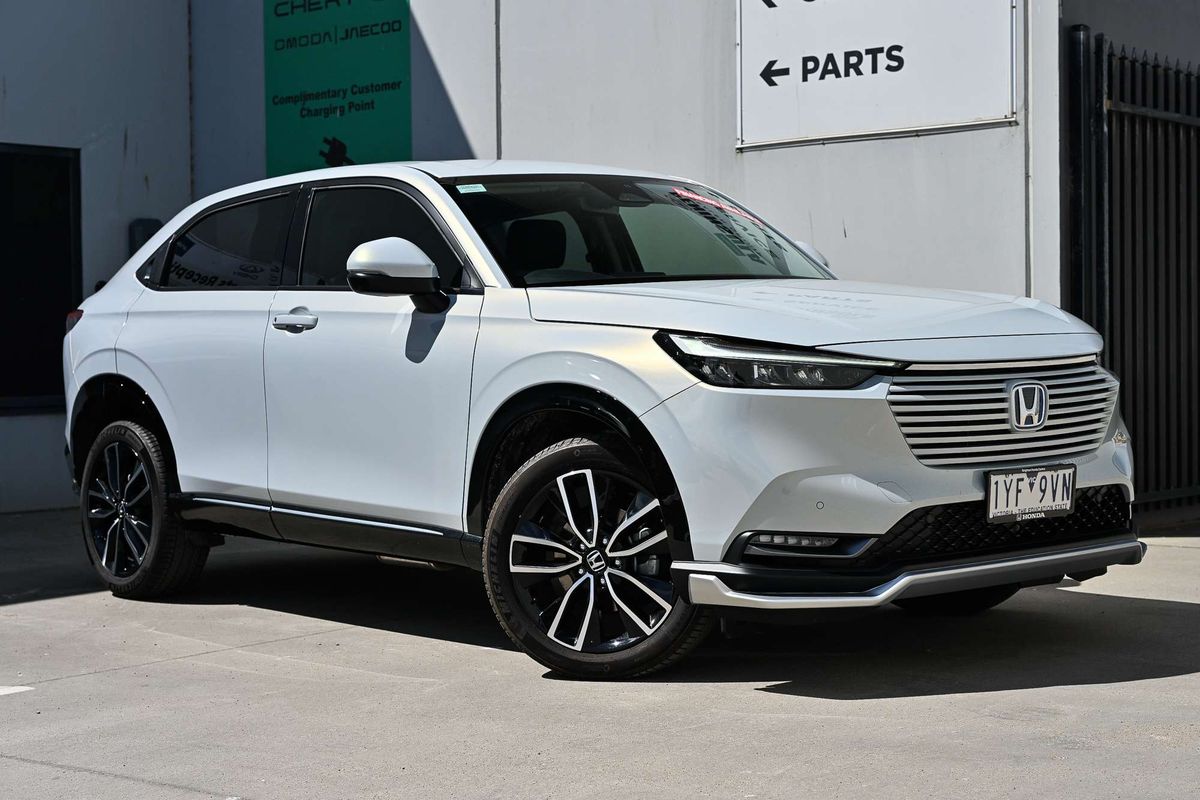 2023 Honda HR-V e:HEV L