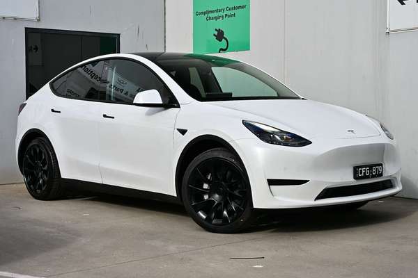 2022 Tesla Model Y Rear-Wheel Drive