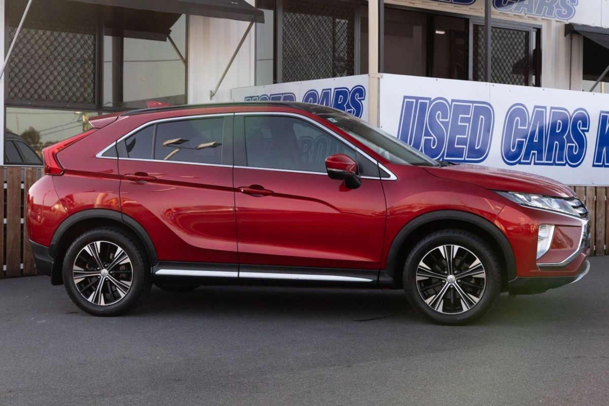 2017 Mitsubishi Eclipse Cross Exceed YA