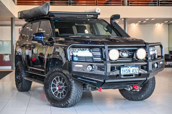 2022 Toyota Landcruiser GX FJA300R
