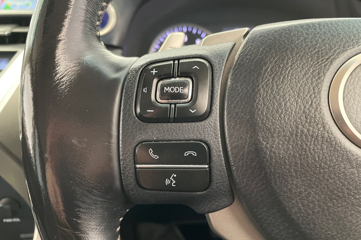 2015 Lexus NX NX300h Sports Luxury AYZ15R