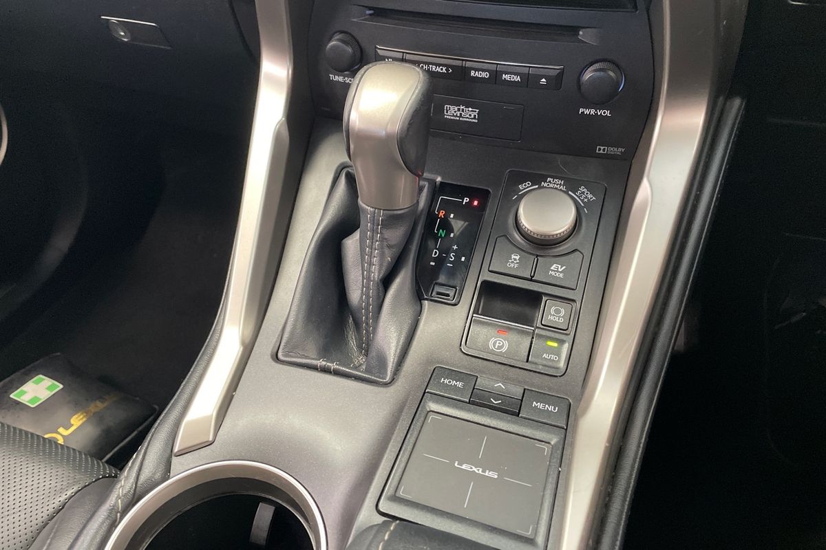 2015 Lexus NX NX300h Sports Luxury AYZ15R