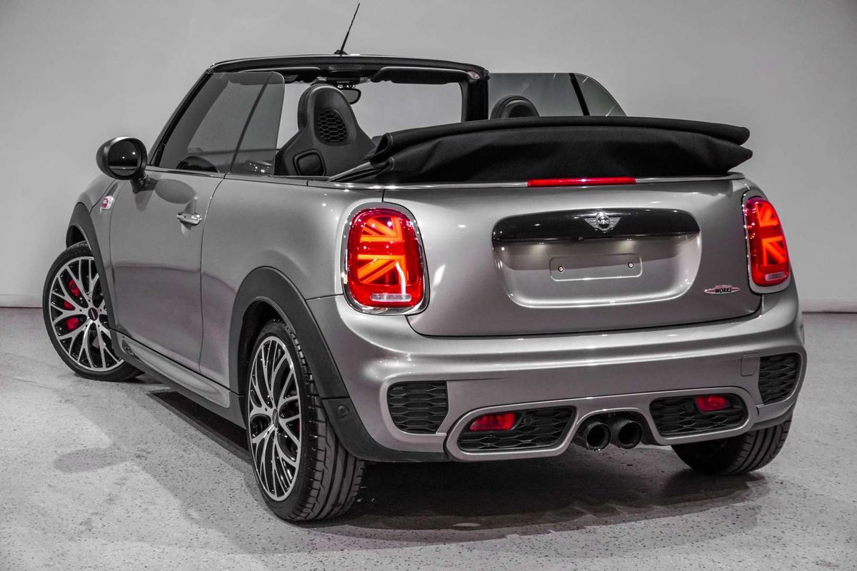 2018 MINI Convertible John Cooper Works F57