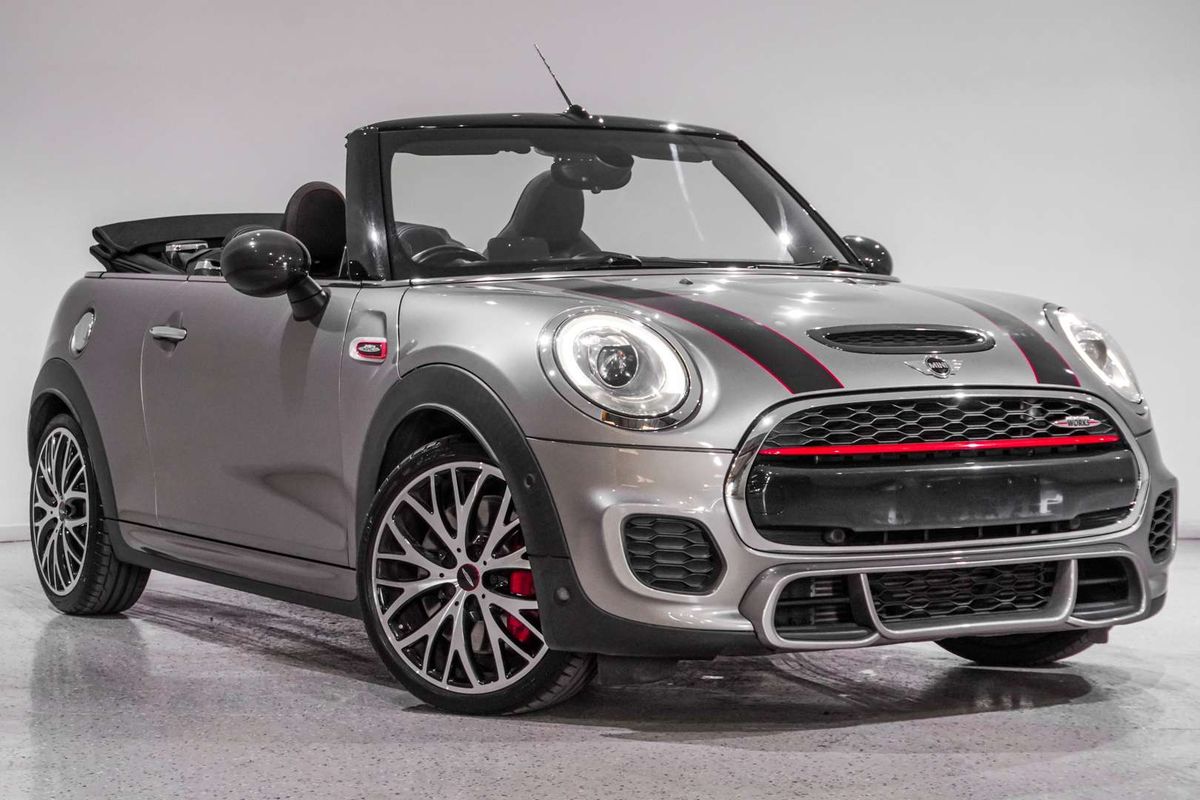 2018 MINI Convertible John Cooper Works F57