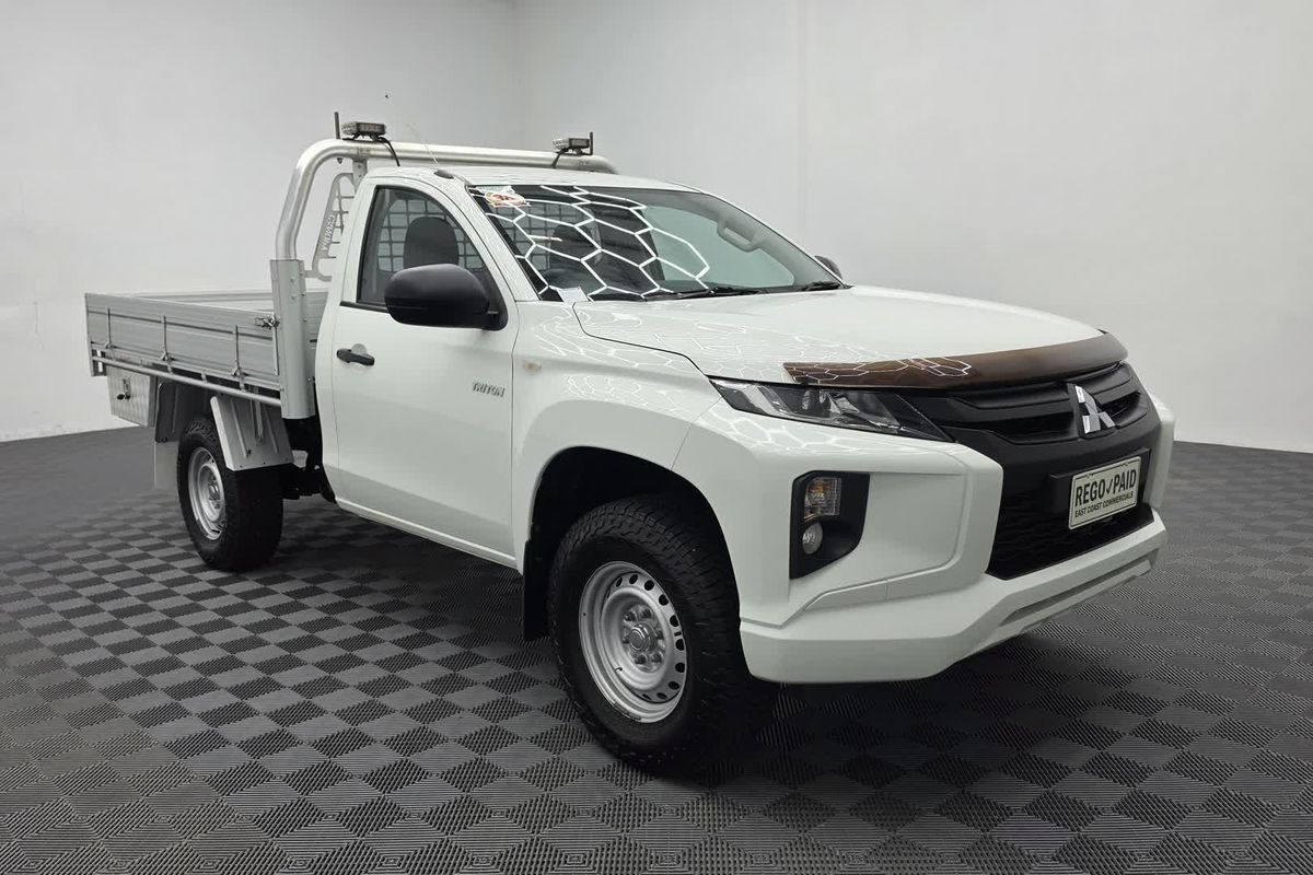2022 Mitsubishi Triton GLX MR 4X4