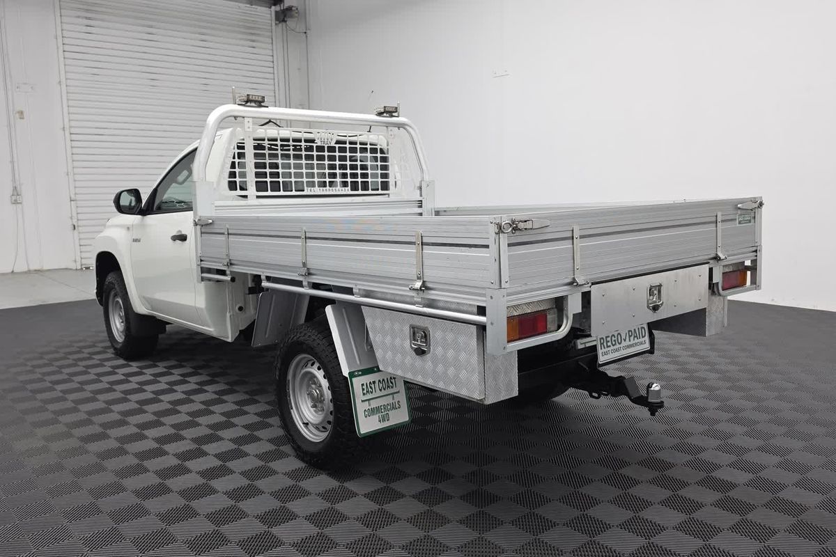 2022 Mitsubishi Triton GLX MR 4X4