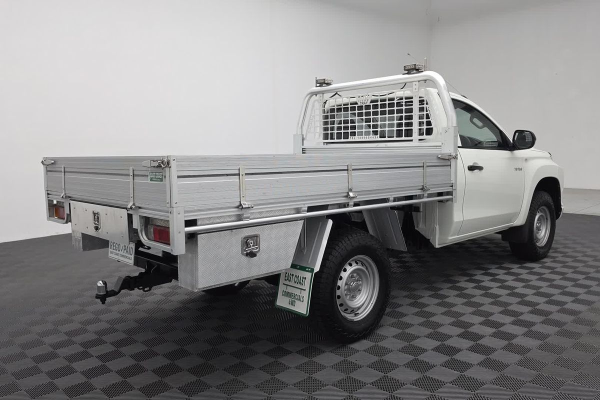 2022 Mitsubishi Triton GLX MR 4X4