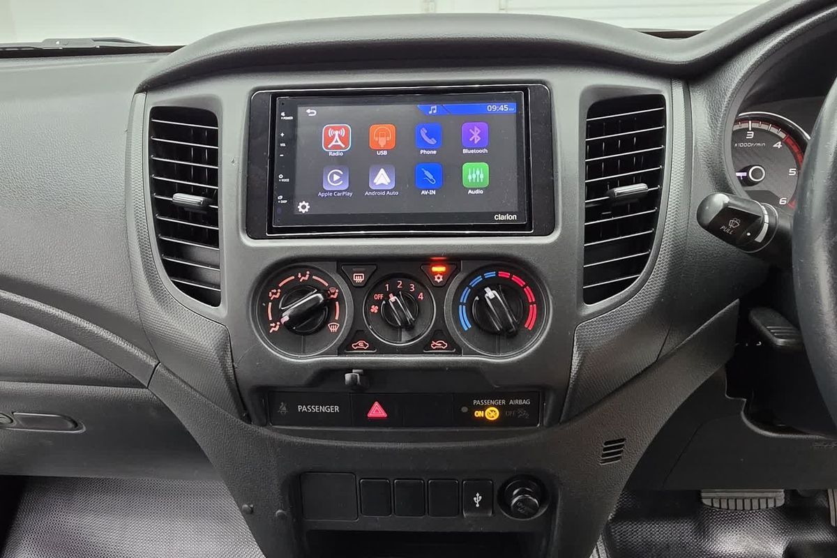 2022 Mitsubishi Triton GLX MR 4X4