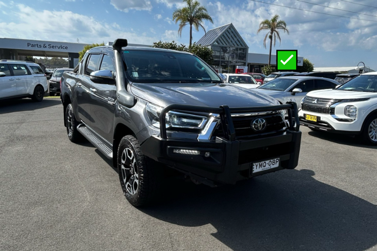 2022 Toyota Hilux SR5 GUN126R 4X4